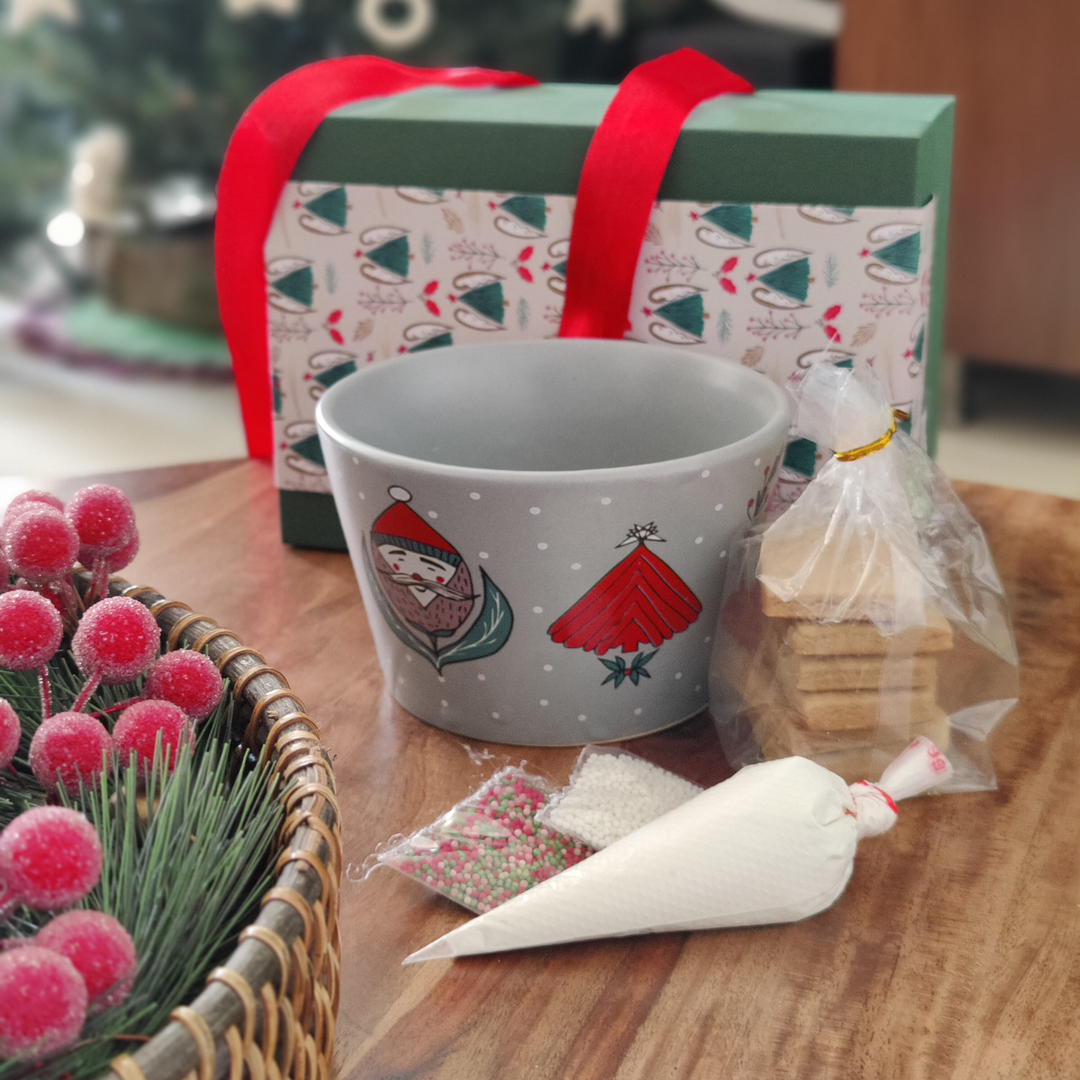 DIY Gingerbread house gift box - (PRE-ORDER WILL OPEN CLOSER TO CHRISTMAS)
