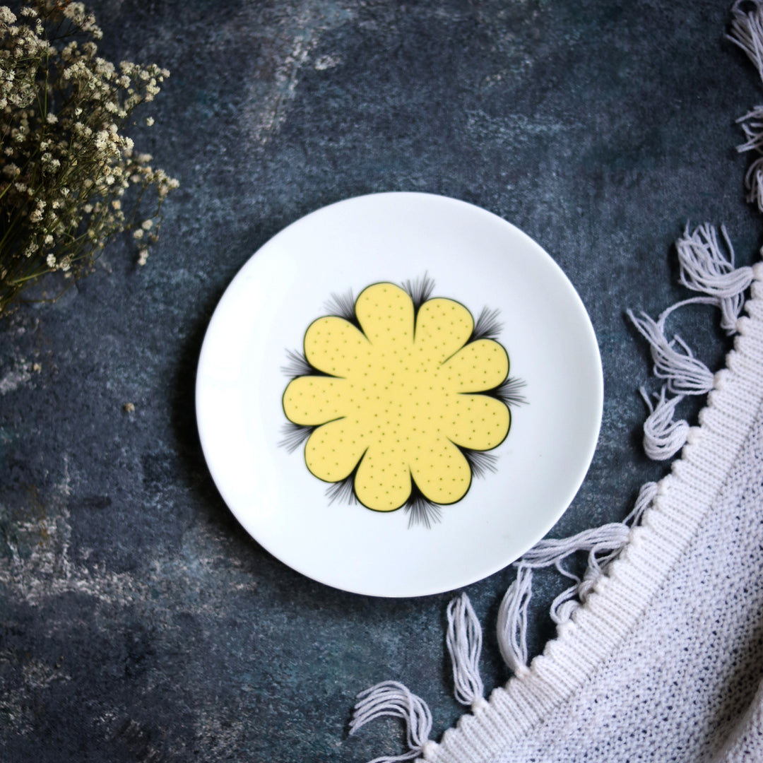 The Marigold Field – Quarter / Snack Plate