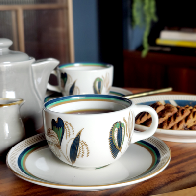 Pookkal (POR) Cup & Saucer Set