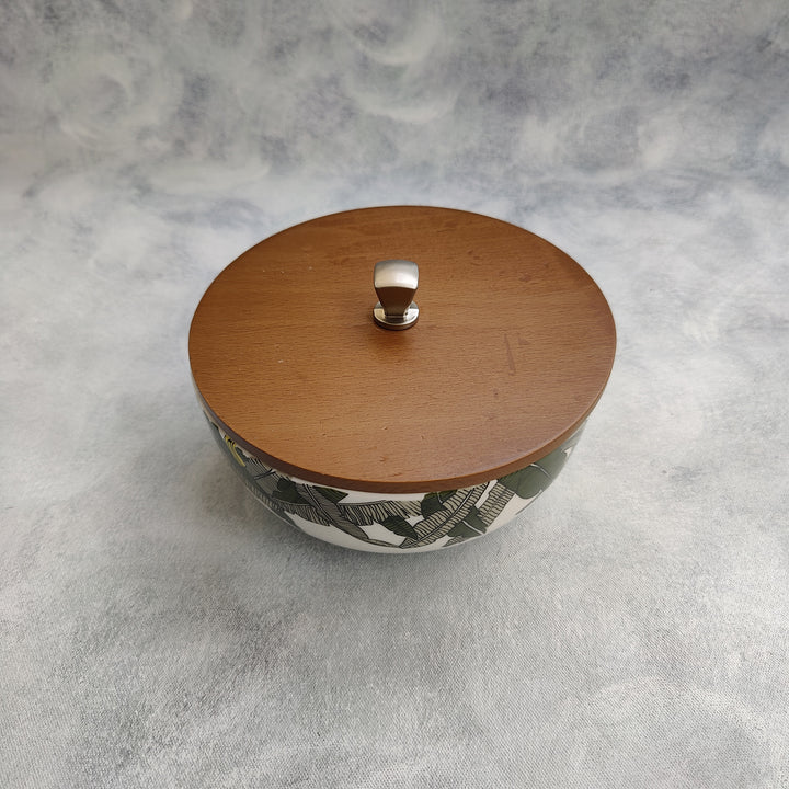 Praising Plantain (POR) - small serving bowl