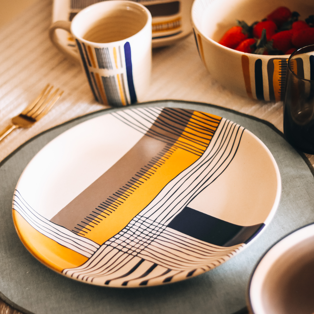Neyth: reimagined - Dinner Plate