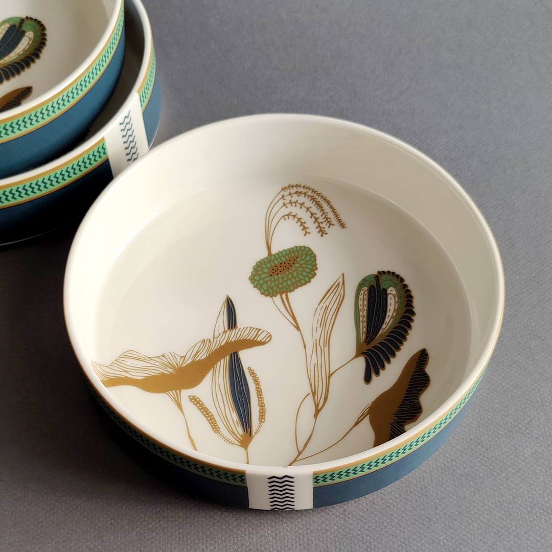 Pōōkkal - Porcelain Flat Bowl